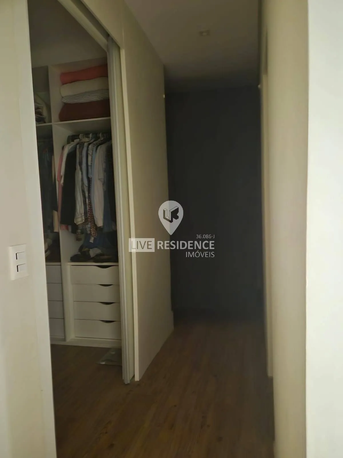 Imagem Magnífica Casa à Venda no Condomínio Reserva Santa Rosa em Itatiba/SP.