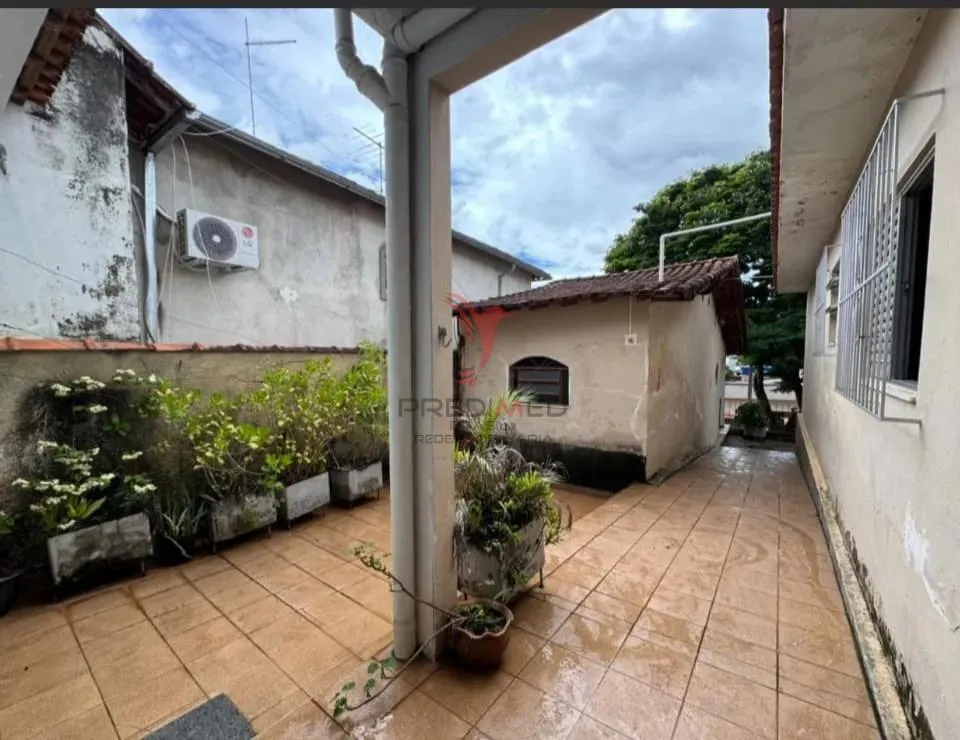 Imagem Casa bem localizada em São Lourenço/MG