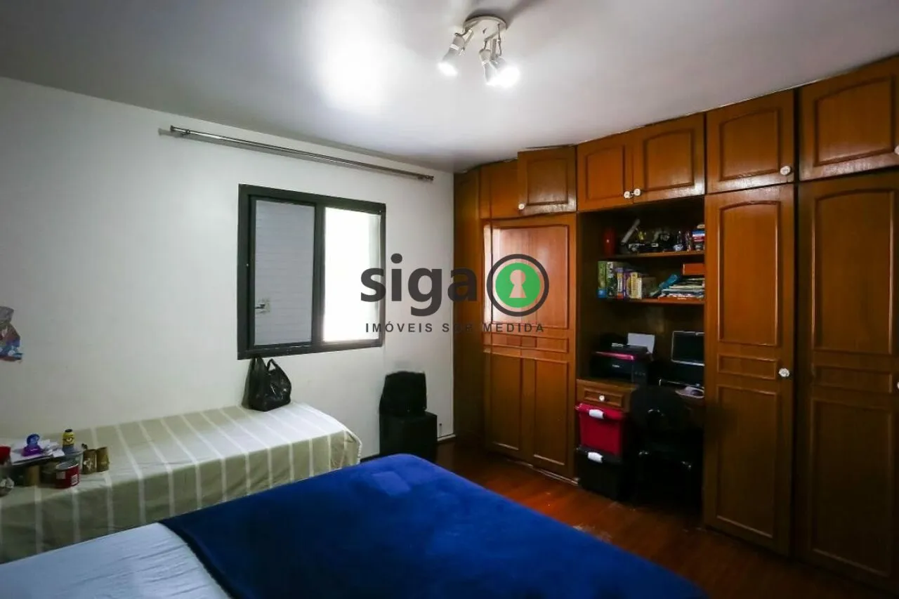 Imagem Casa à venda com 190m², 3 quartos e 3 vagas
