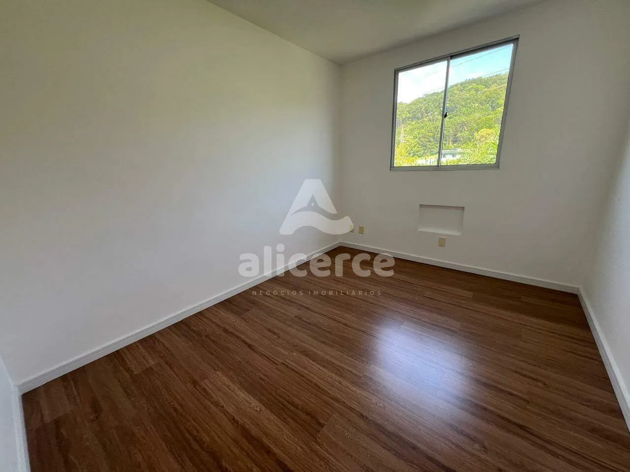 Imagem Apartamento à venda com 2 quartos , 48,34m² em Roçado São José