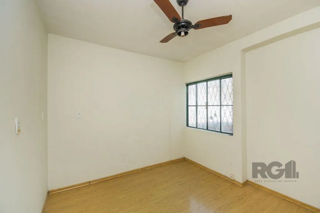 Imagem Casa com 5 dormitórios no bairro Jardim Sabará