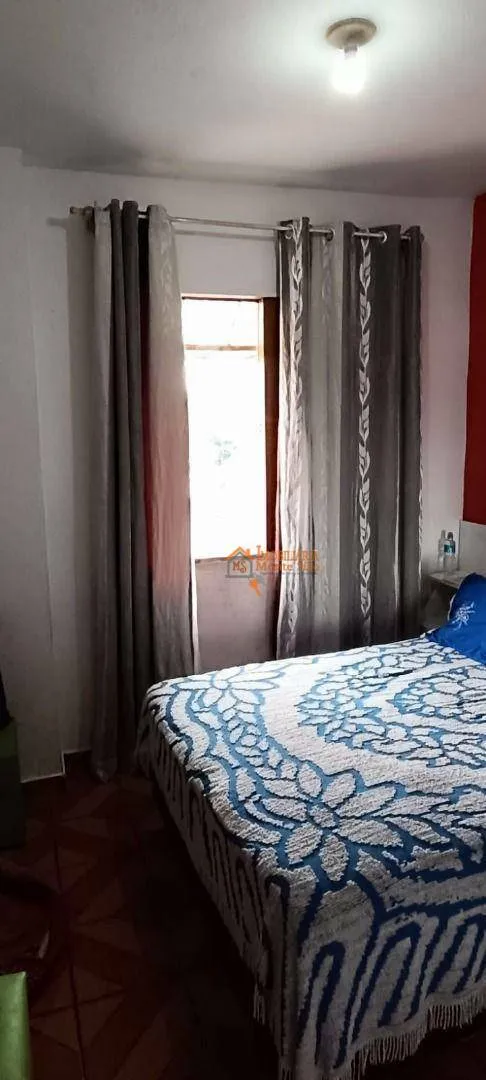Imagem Casa com 4 dormitórios à venda, 150 m² por R$ 450.000,00 - Vila Rio de Janeiro - Guarulhos/SP