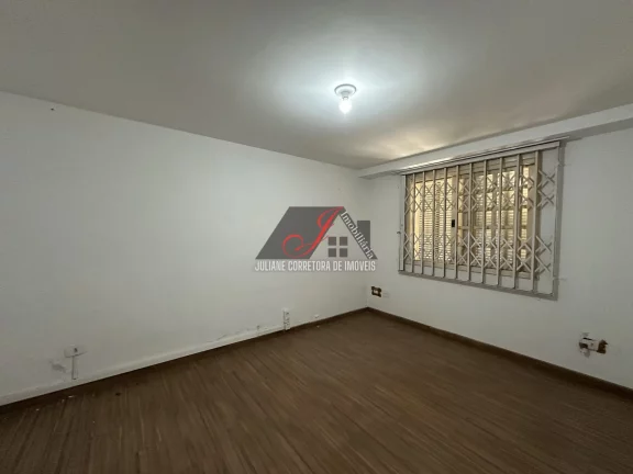Imagem Casa de Alvenaria Residencial e Comercial à venda no bairro Vila Izabel em Curitiba.