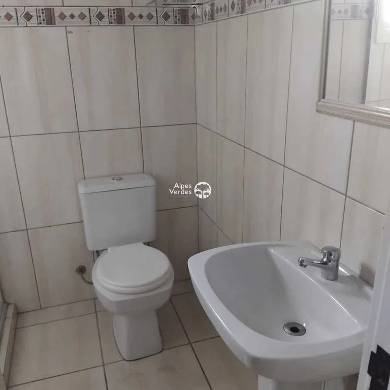 Imagem Vende-se Apartamento no Centro em Canela, Edifício Solar dos Alpes
