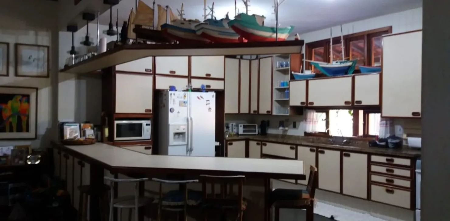Foto do imóvel Chácara à venda 4 Quartos, 1 Suite, 350000M², Zona Rural, Cunha - SP