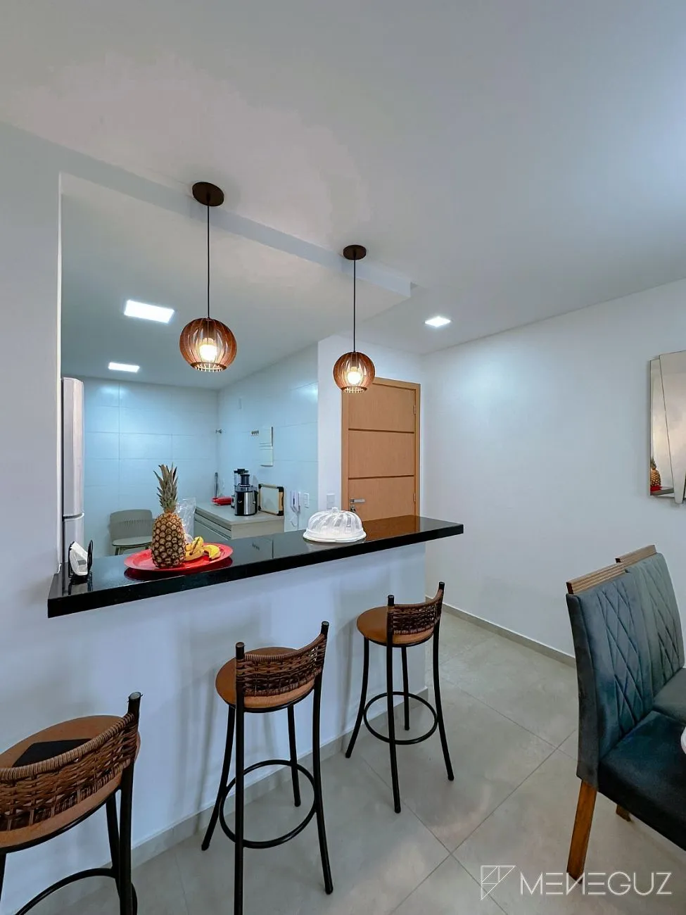 Imagem Apartamento 2 quartos a venda totalmente mobiliado e decorado na Praia do Morro