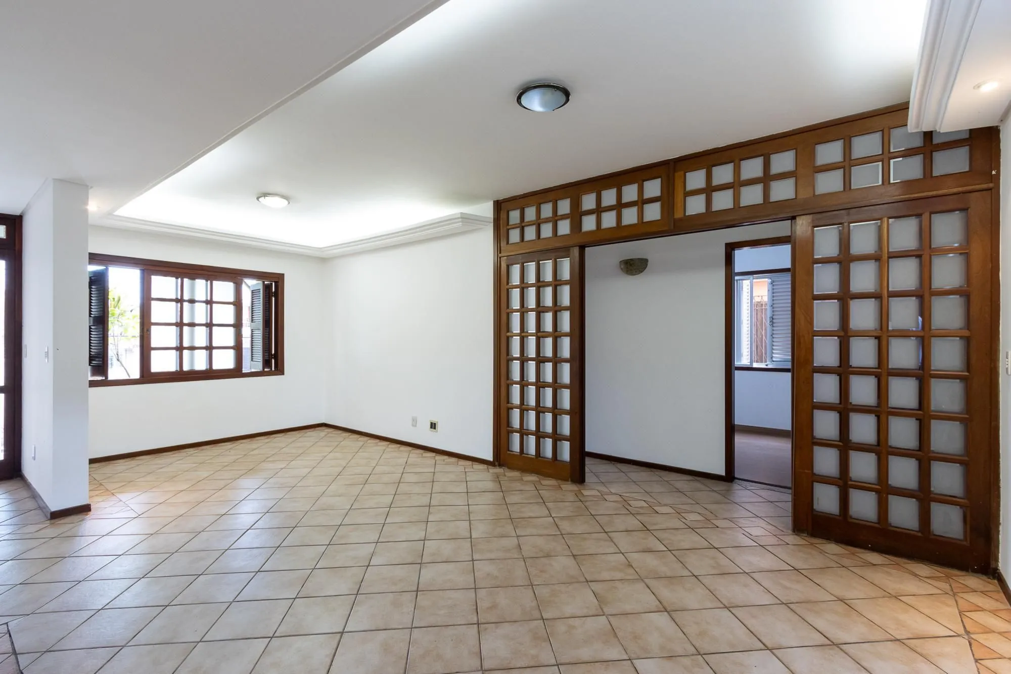 Imagem CASA RESIDENCIAL 04 DORMITÓRIOS | CAVALHADA