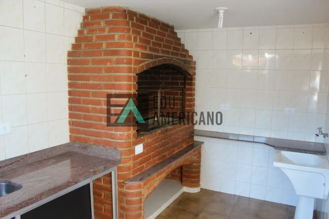Imagem CASA EM EXCELENTE LOCALIZAÇÃO EM PIRACAIA