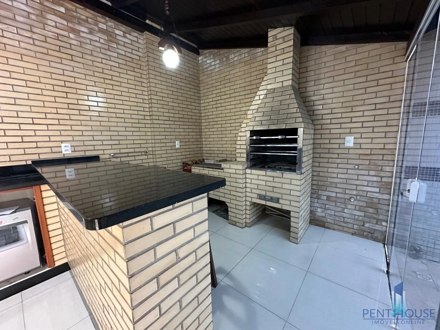 Imagem Casa para Venda em Jaraguá do Sul, Vila Nova, 4 dormitórios, 1 suíte, 3 banheiros, 1 vaga