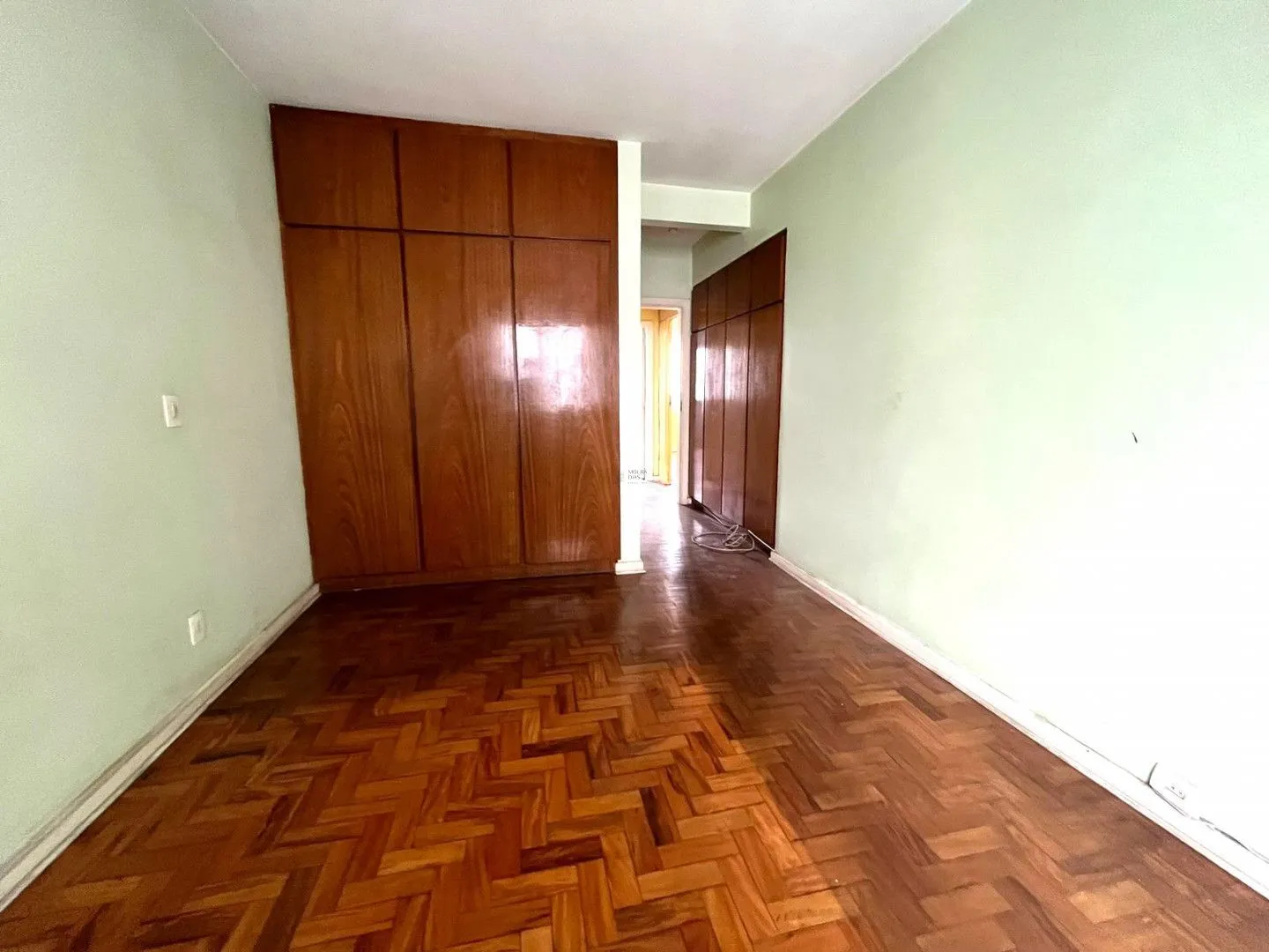 Imagem Apartamento no Bairro Paraíso com 2 dormitórios com armários + 1 Quarto auxiliar, 1 vaga de garagem, gerador e Portaria 24 hs
