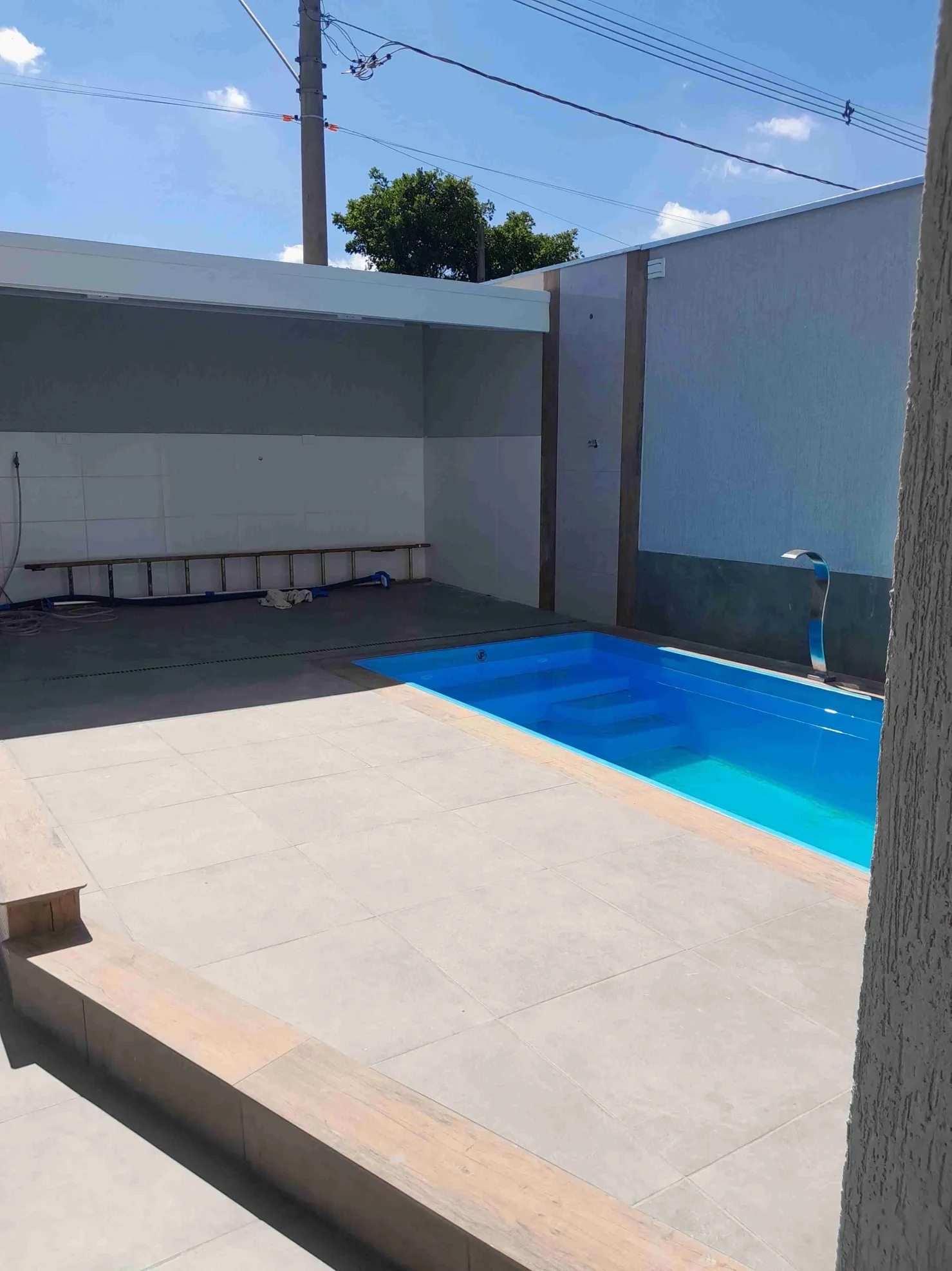 Imagem Excelente casa com piscina no Residencial Flamboyan
