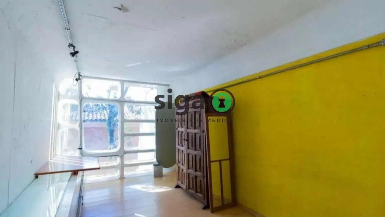 Imagem Casa em Rua fechada a venda na Granja Julieta com 4 quartos