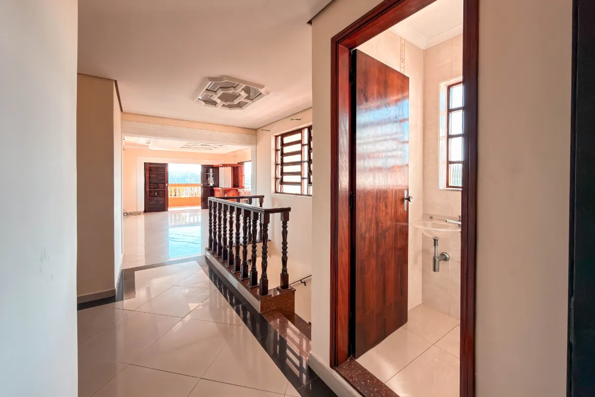 Imagem Casa para venda em Suíssa com 4 quartos, 294m2
