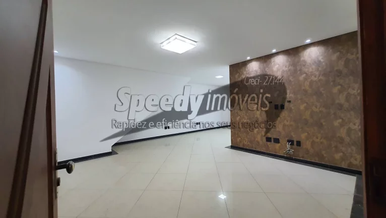 Imagem Casa em Santos á venda com 3 dormitórios.