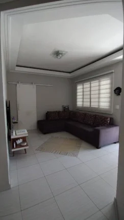 Imagem Casa térrea, 3 dormitórios ( 1 suíte), 4 vagas, Cond. Crystal Park, Jacareí.