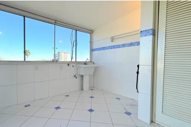 Imagem Cobertura Duplex para venda no bairro Teresópolis em Porto Alegre