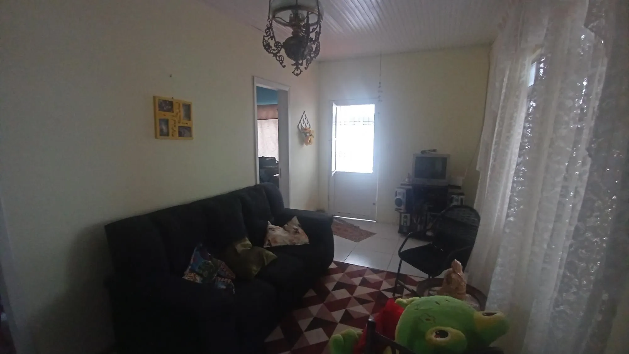 Imagem Casa com 2 dormitórios no bairro Glória