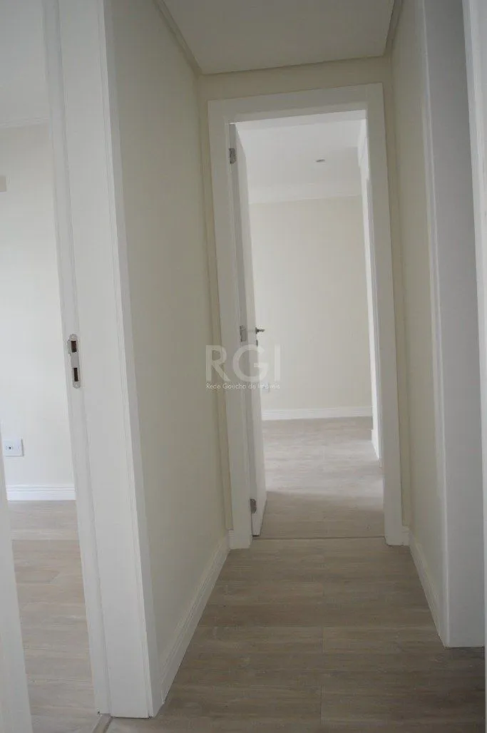 Imagem Apartamento 2 dormitórios com box duplo próximo ao Zaffari da Cabral