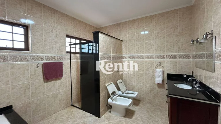 Imagem Sobrado com 3 dormitórios à venda por R$ 1.200.000 - Jardim América - Rio Claro/SP