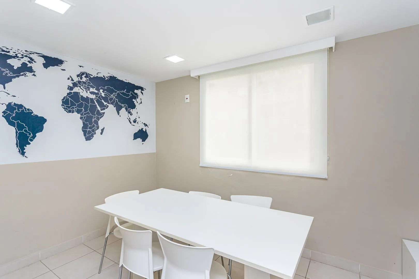 Imagem Apartamento no bairro Teresópolis de 2 dormitórios vaga infra DESOCUPADO