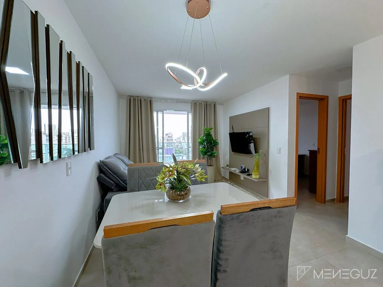 Imagem Apartamento 2 quartos a venda totalmente mobiliado e decorado na Praia do Morro