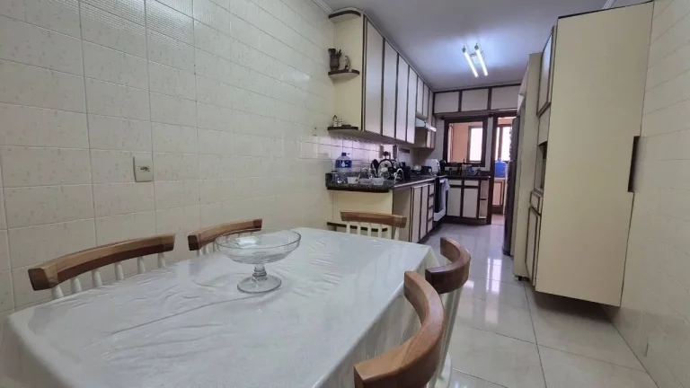 Imagem Belíssimo Apartamento com 3 dormitórios, Pompéia, Santos !