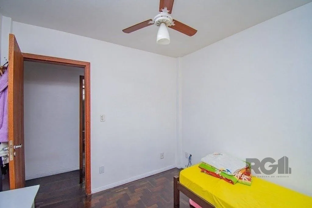 Imagem Excelente apartamento de 78m² com 3 dormitórios no bairro Petrópolis.