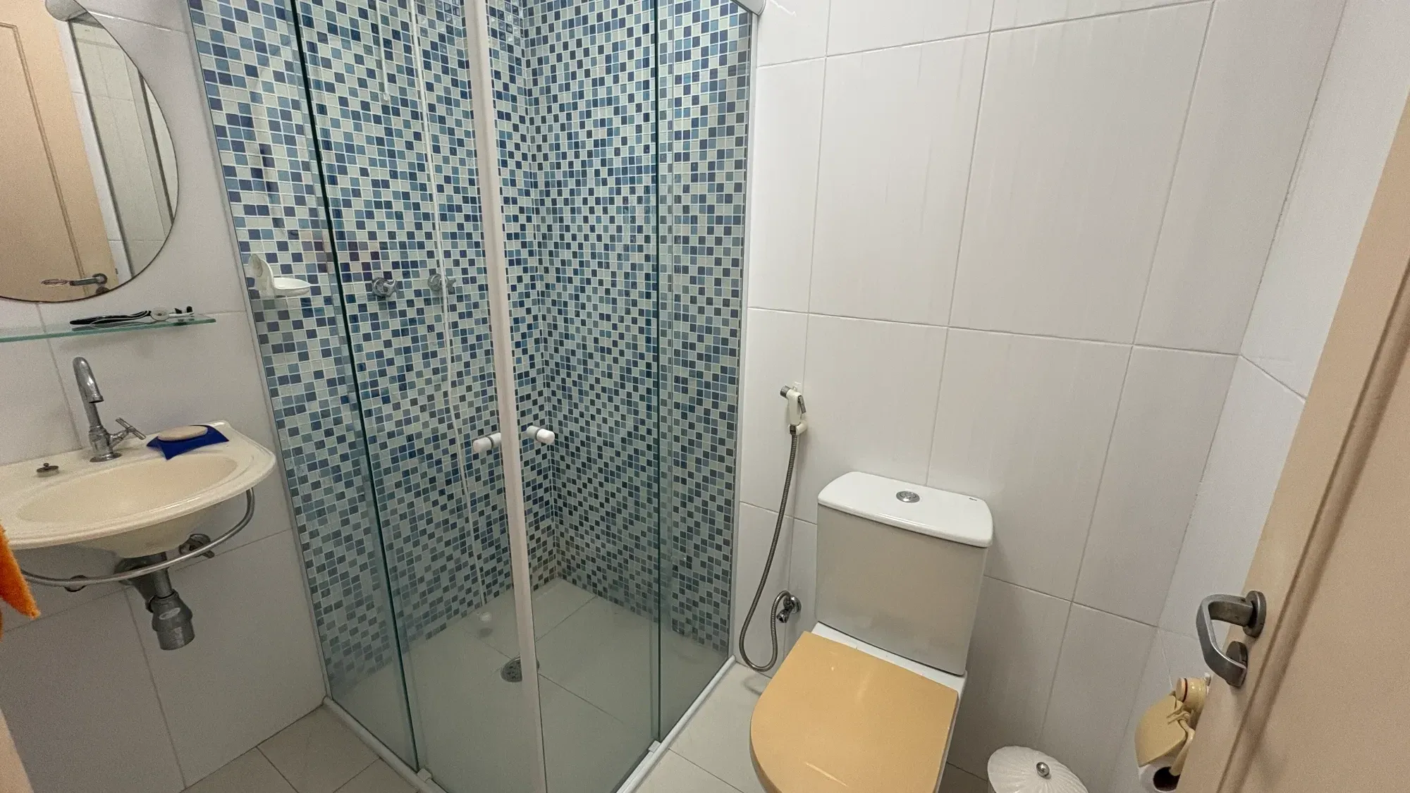 Imagem Apartamento com 2 Quartos à Venda, 70 m² em Embaré - Santos