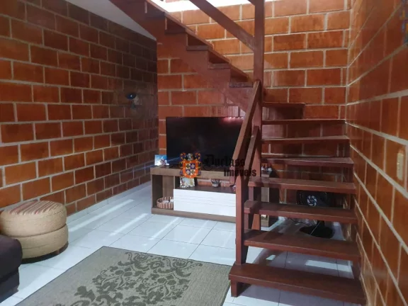 Imagem Sobrado com 2 dormitórios à venda, 70 m² por R$ 375.000 - Pontal de Santa Marina - Caraguatatuba/SP