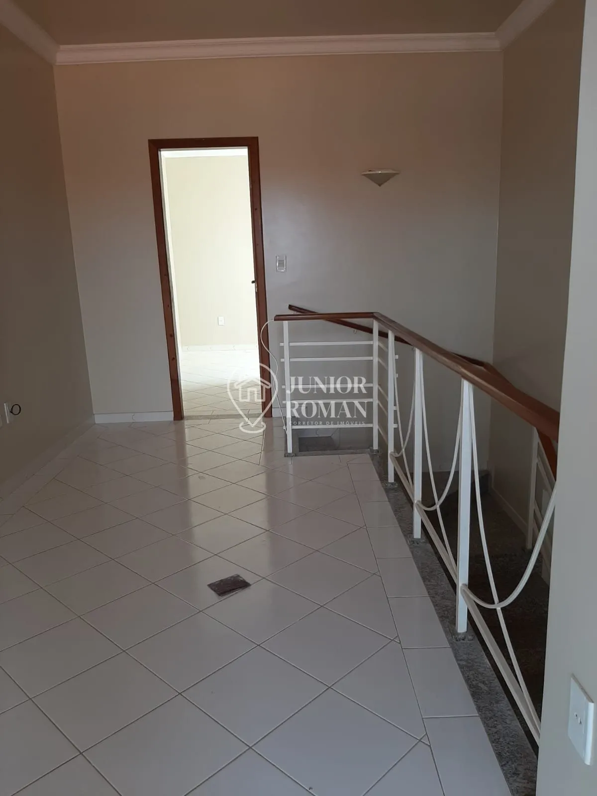 Imagem SOBRADO 2 SUÍTES EM VILLAGE - SANDRA REGINA | BARREIRAS-BA