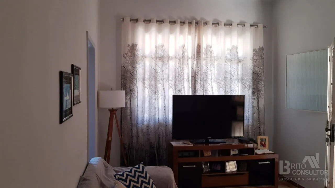 Imagem Casa para Venda em Fonseca, Niterói/RJ - 3 Qts, Suíte, Piscina. Quintal e Vaga.
