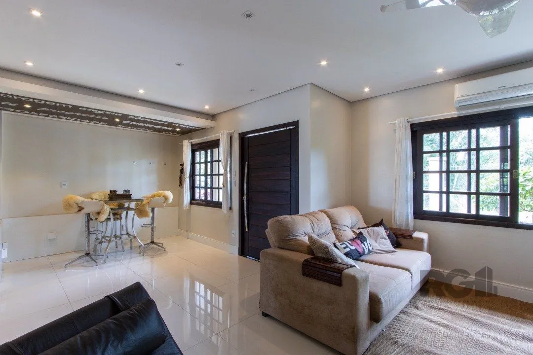 Imagem Casa à venda no Cantegril, Viamão