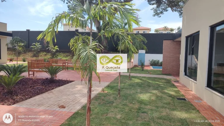 Imagem Oportunidade única de adquirir um terreno com 445,39m2 de área, perfeito para construir a casa dos seus sonhos!