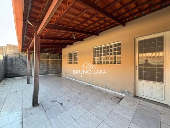 Imagem Casa à venda no bairro Resplendor - Igarapé/MG.