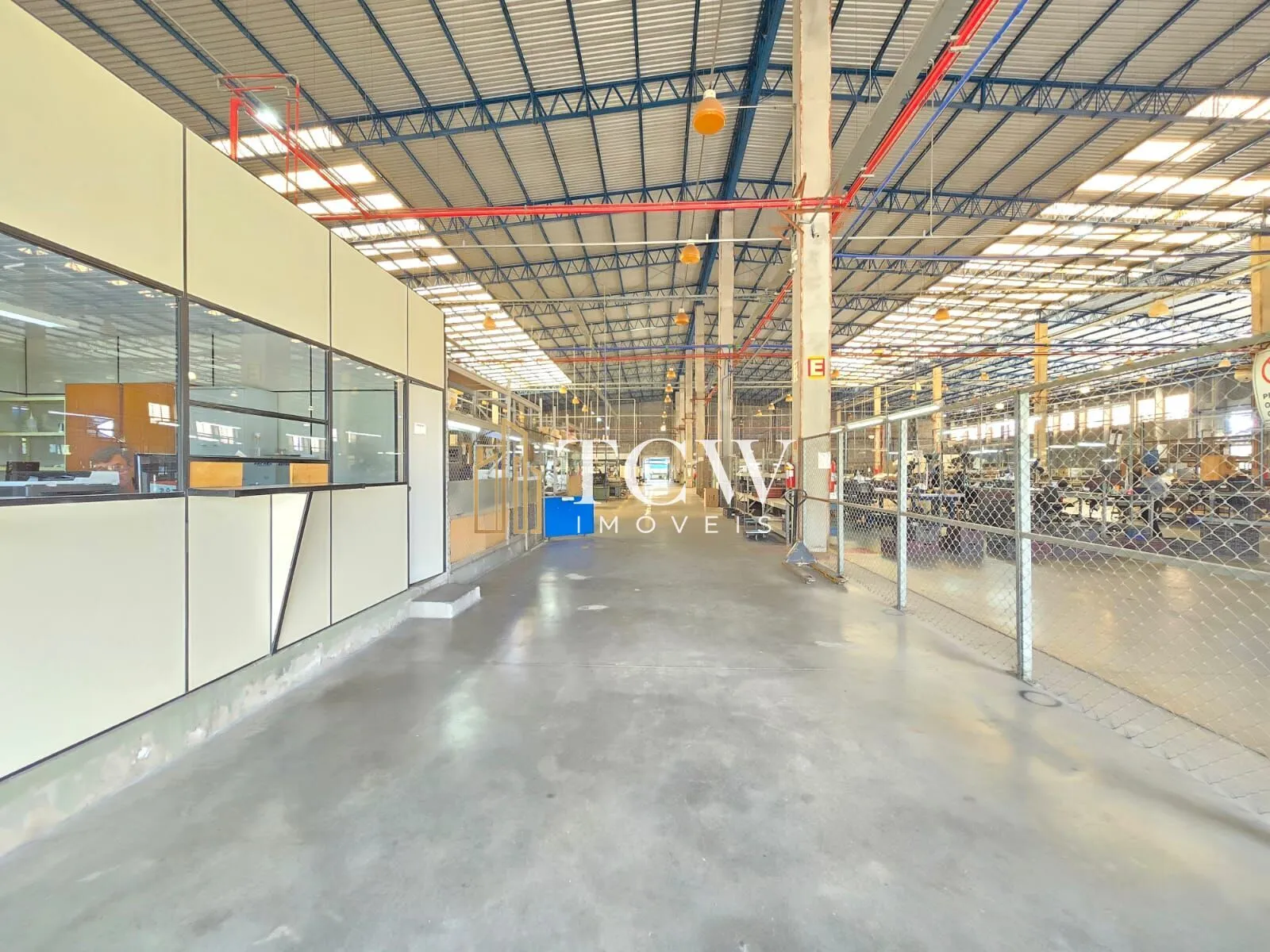 Imagem GALPÃO INDUSTRIAL À VENDA | 15.000 m² CONSTRUÍDOS | 71.000 m² DE TERRENO | MOGI DAS CRUZES/SP