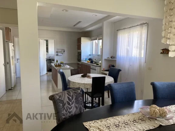 Imagem Casa de Condomínio em Tamboré - Santana de Parnaíba, SP