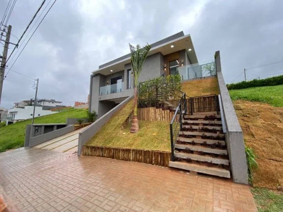 Casa com 3 Quartos à venda, 230 m² por R$ 1.890.000 - Reserva Santa Anna - Santana de Parnaíba/SP