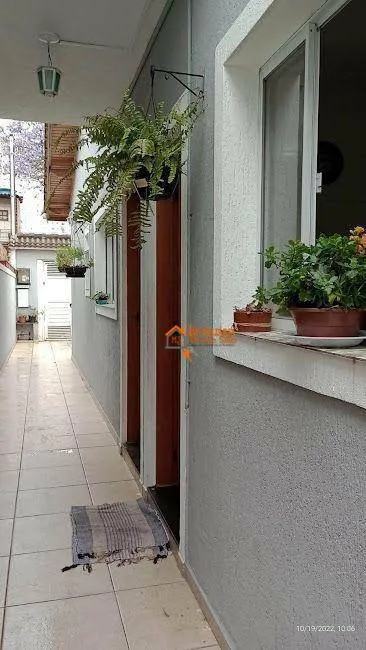 Imagem Casa com 2 dormitórios à venda, 70 m² por R$ 520.000,00 - Jardim Las Vegas - Guarulhos/SP