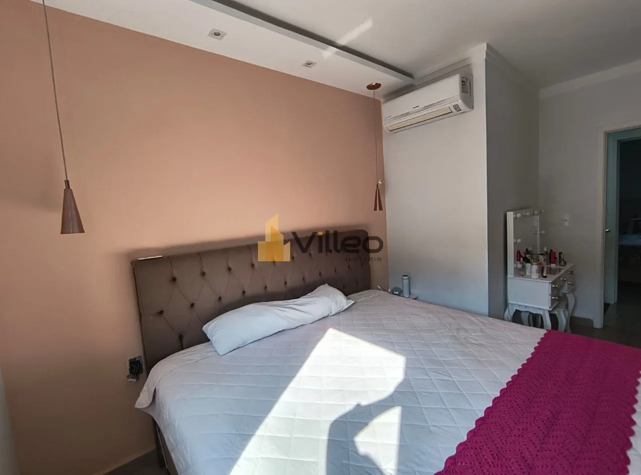 Imagem Descubra o privilégio de viver no Villagio Caprese, um condomínio charmoso e reservado situado na ...