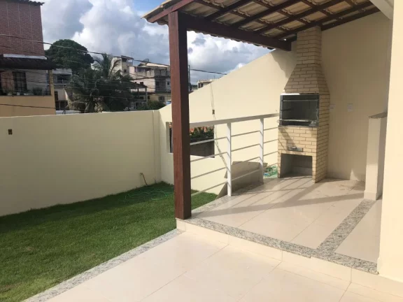 Imagem Belíssima casa duplex composta de 3 quartos sendo uma suíte área gourmet com churrasqueira bairro Ipiranga Guarapari