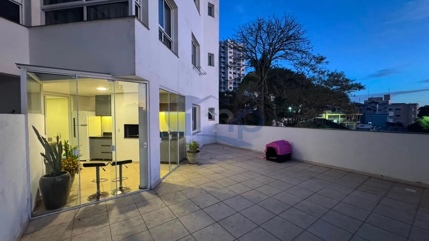 Imagem Apartamento a venda com 3 dormitorios no centro de Torres/RS