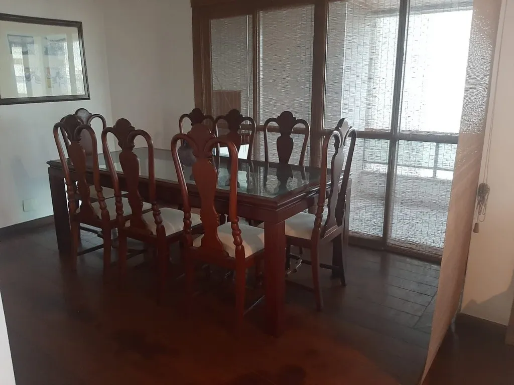 Imagem Apartamento de Luxo no Itaim Bibi: 4 Quartos, 2 Suítes, 3 Banheiros, 3 Vagas - 181m² - São Paulo-SP