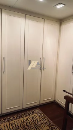 Imagem Apartamento à venda no Cambuí em Campinas, São Paulo.