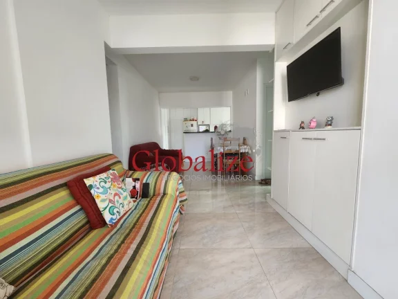 Imagem Apartamento à venda no Bairro Embaré, com 2 dormitórios, 1 vaga em Santos por R$ 680.000,00