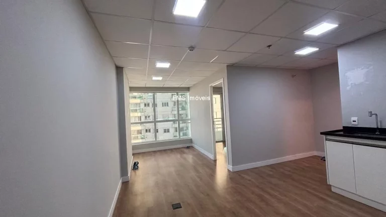 Imagem Sala Comercial para Locação na Consolação, São Paulo-SP: 1 Sala, 1 Banheiro, 1 Vaga de Garagem, 38m² de Área