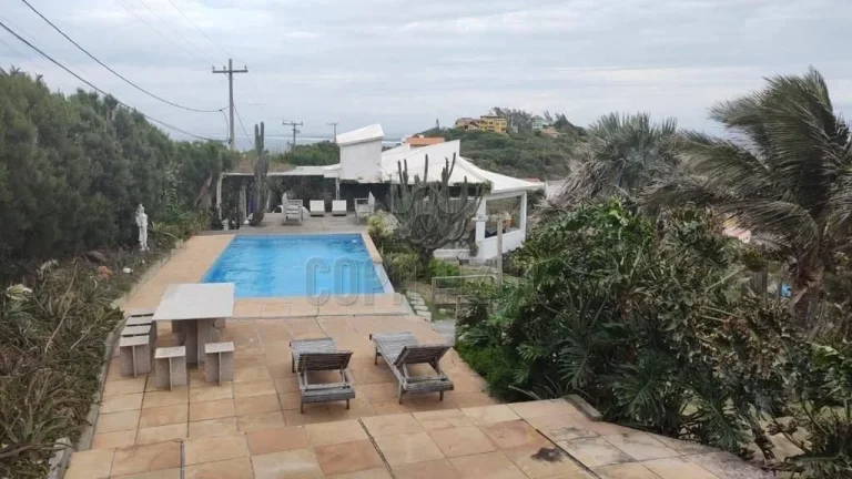 Imagem Residencial › Casa de Condomínio com 3 quarto(s) a Venda