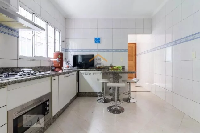 Imagem Sobrado para Venda em São Paulo, Cidade Patriarca, 3 dormitórios, 1 suíte, 4 banheiros, 6 vagas