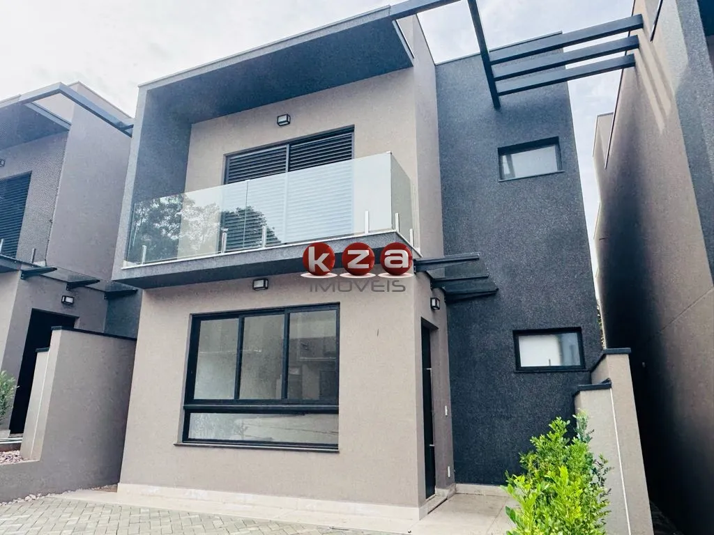 Imagem Casa de Vila à venda Próximo ao Colégio Porto Seguro em Valinhos-SP, 3 suítes, 2 salas, 4 banheiros, 2 vagas de garagem, 141m².