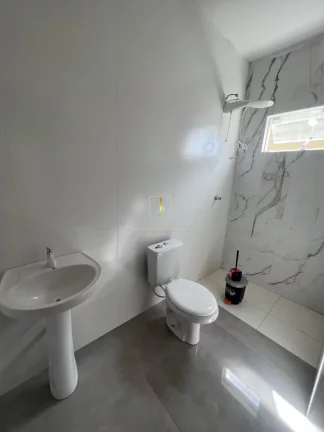 Imagem Sobrado com Piscina para locação diária para 12 pessoas.