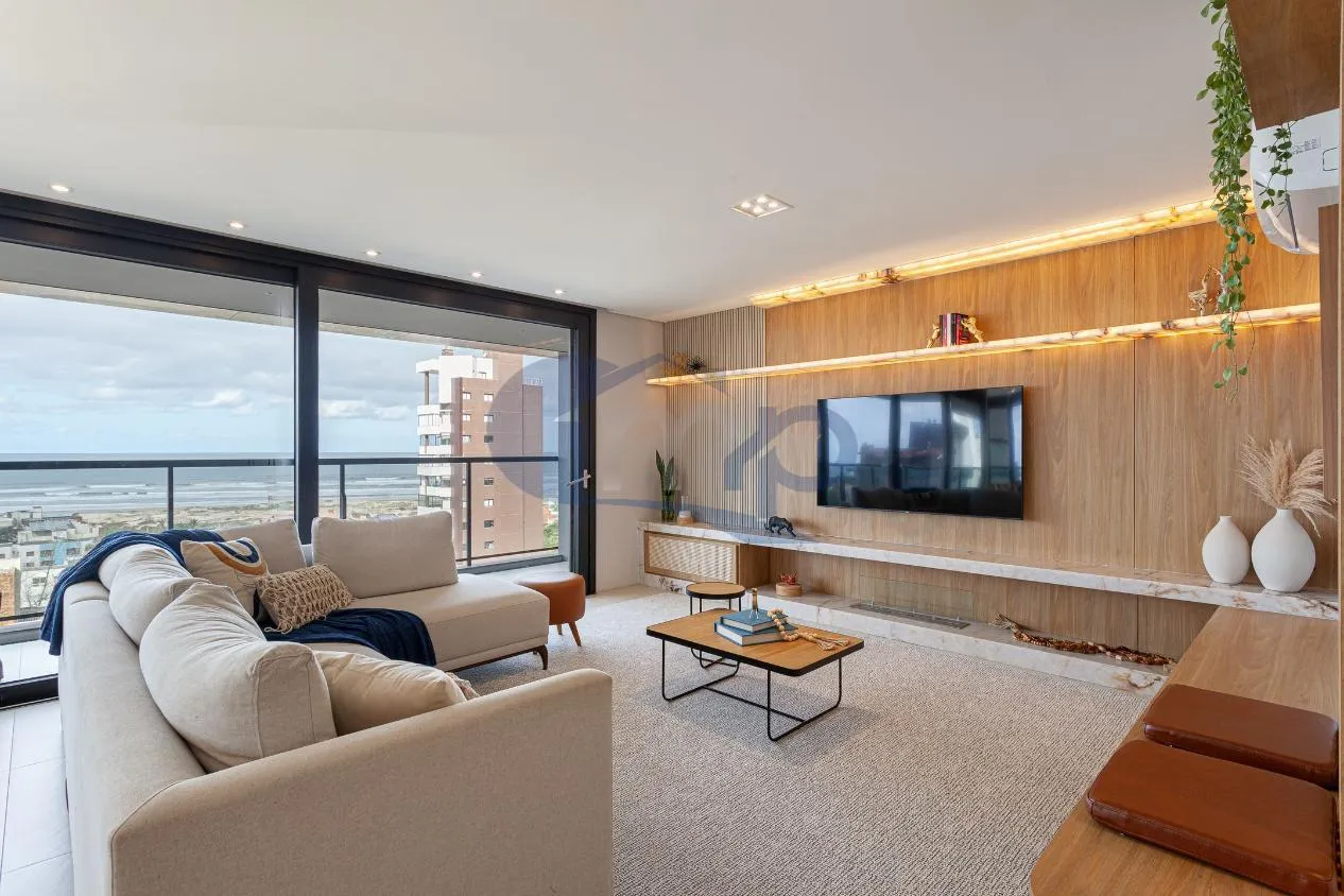 Imagem Apartamento á venda com 4 suítes na Praia Grande em Torres/RS
